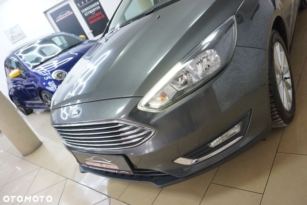 Ford Focus 1.6 FF Ambiente - 12