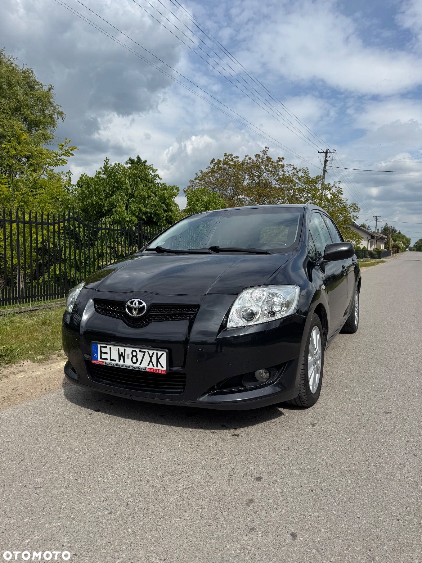 Toyota Auris 2.0 D-4D Luna - 1