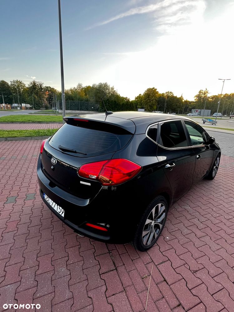 Kia Ceed 2013 photo 5