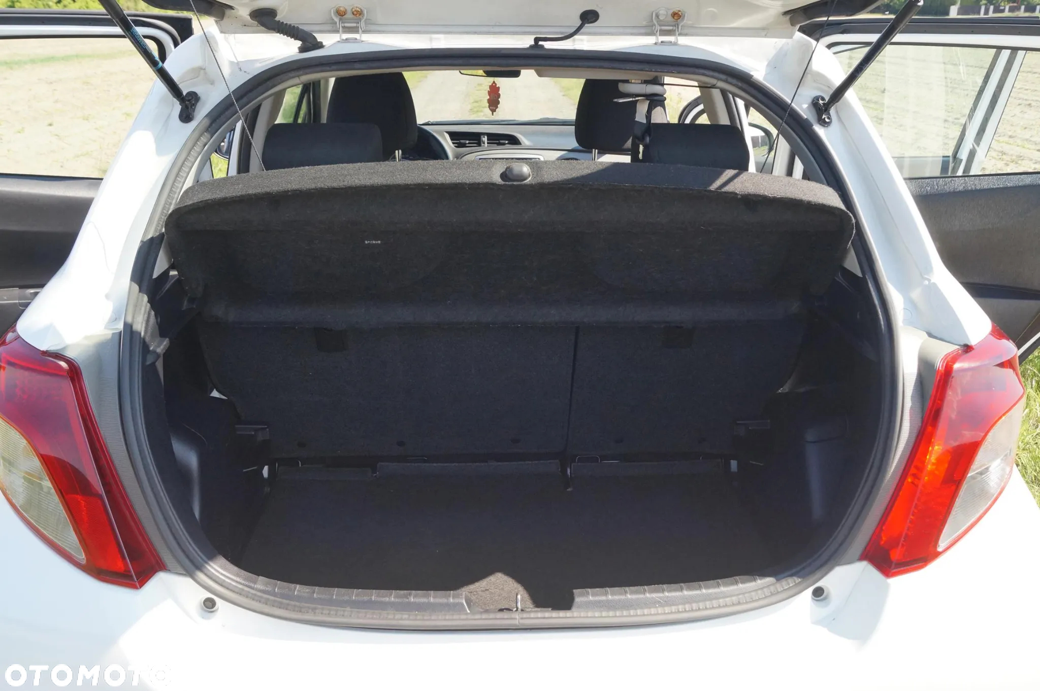 Toyota Yaris 1.0 Active - 13