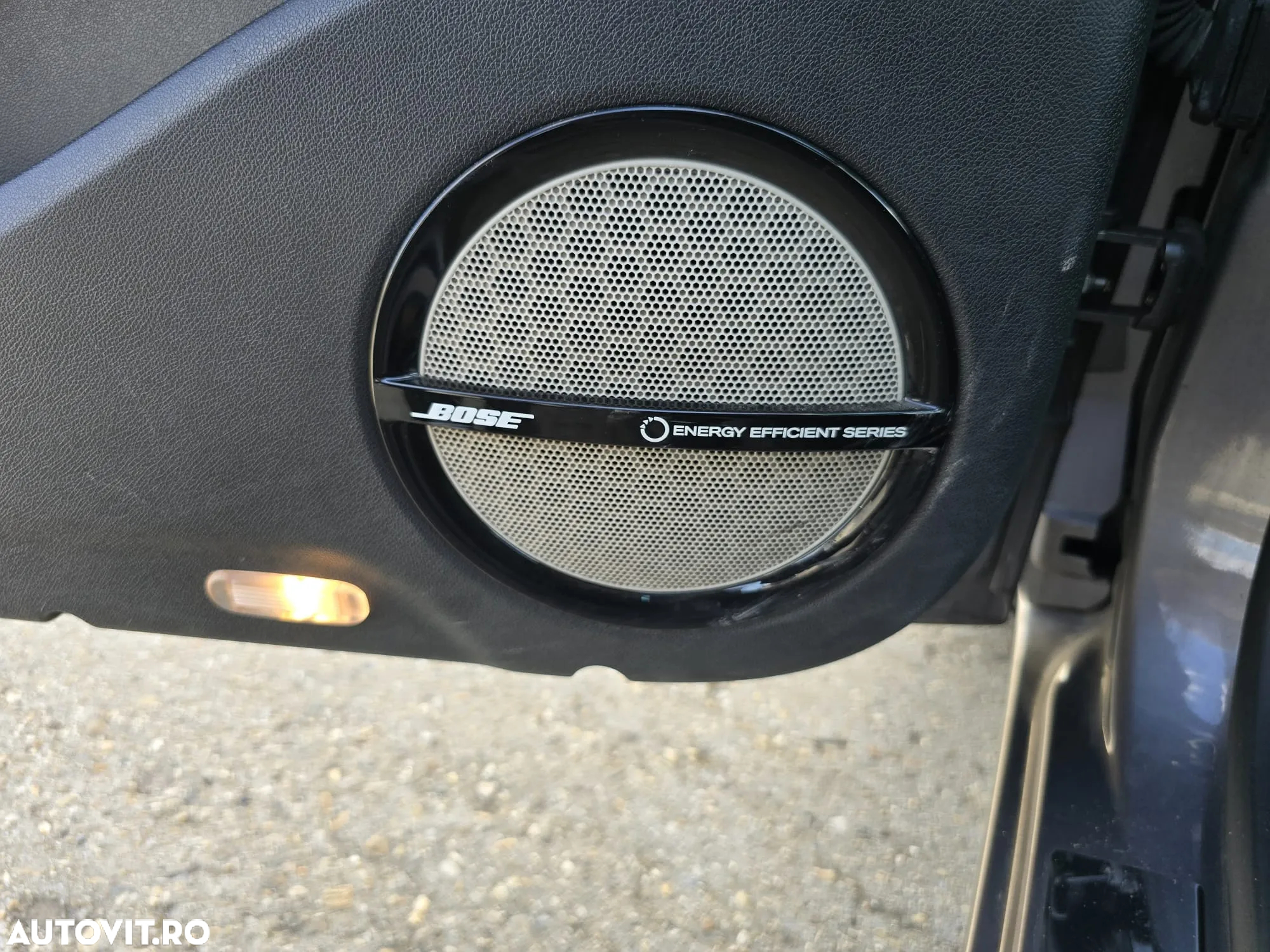 Renault Scenic ENERGY TCe 130 BOSE EDITION - 9
