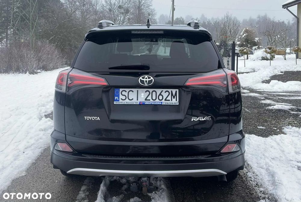 Toyota RAV4 2.0 D-4D 4x2 Start-Stop Comfort - 4