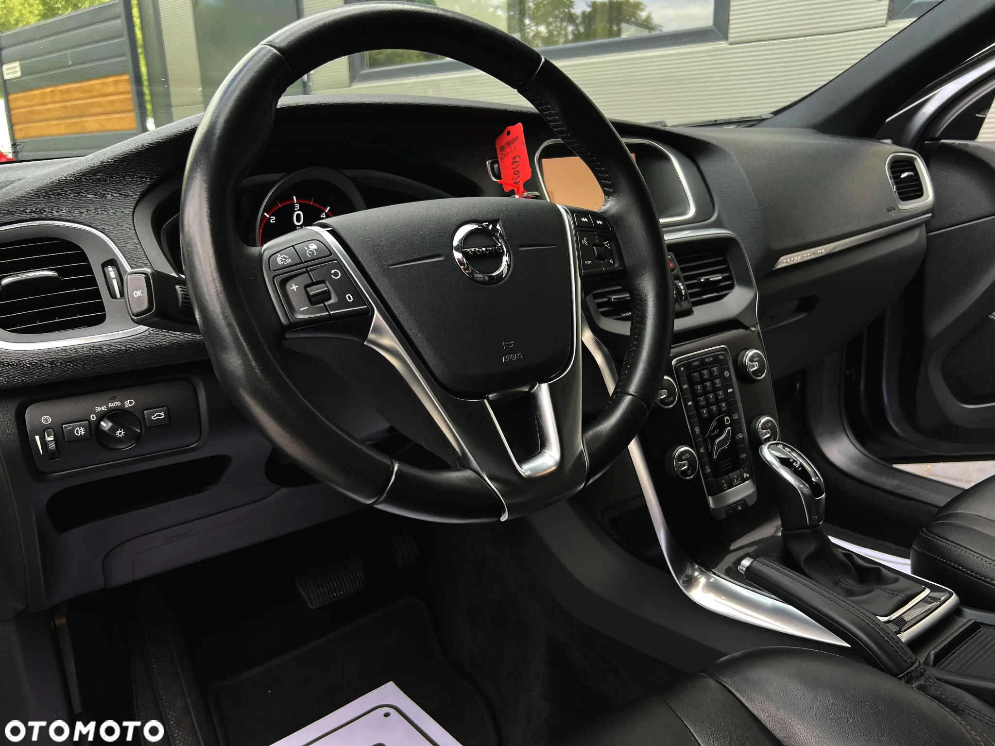Volvo V40 Cross Country D4 Geartronic Momentum - 20