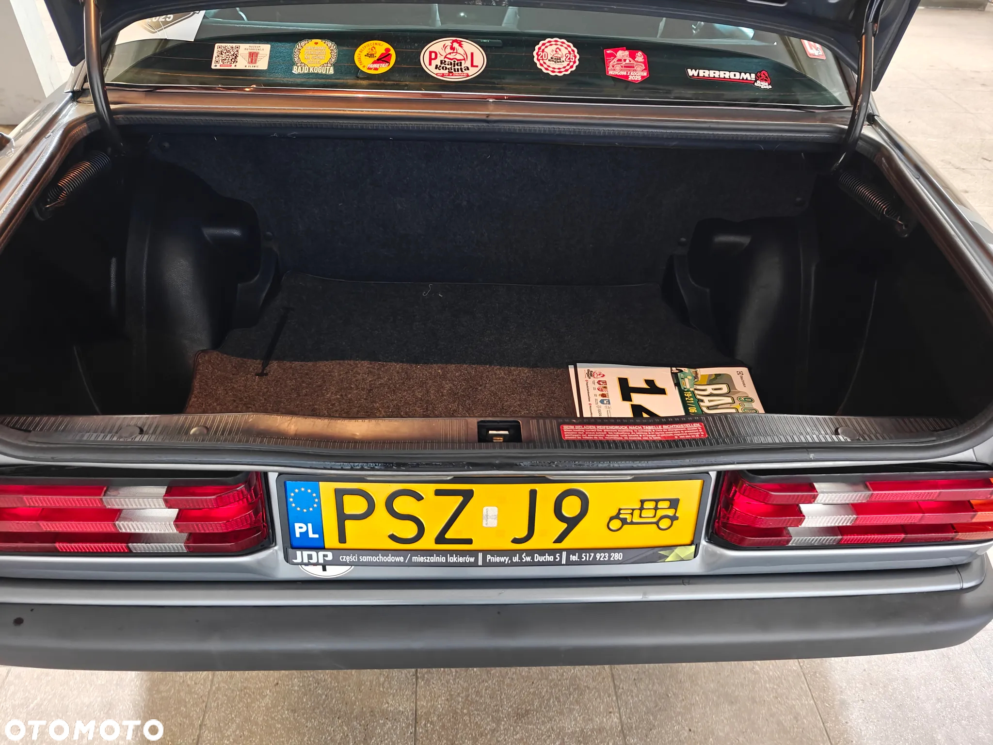 Mercedes-Benz W201 (190) - 9