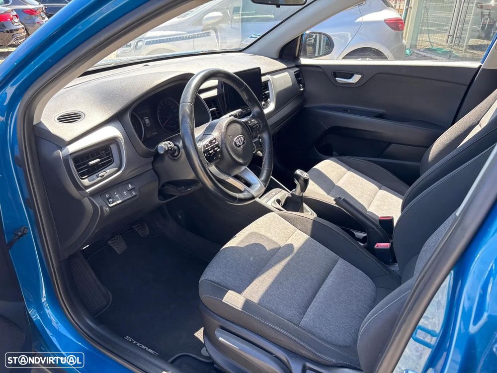 Kia Stonic - 6