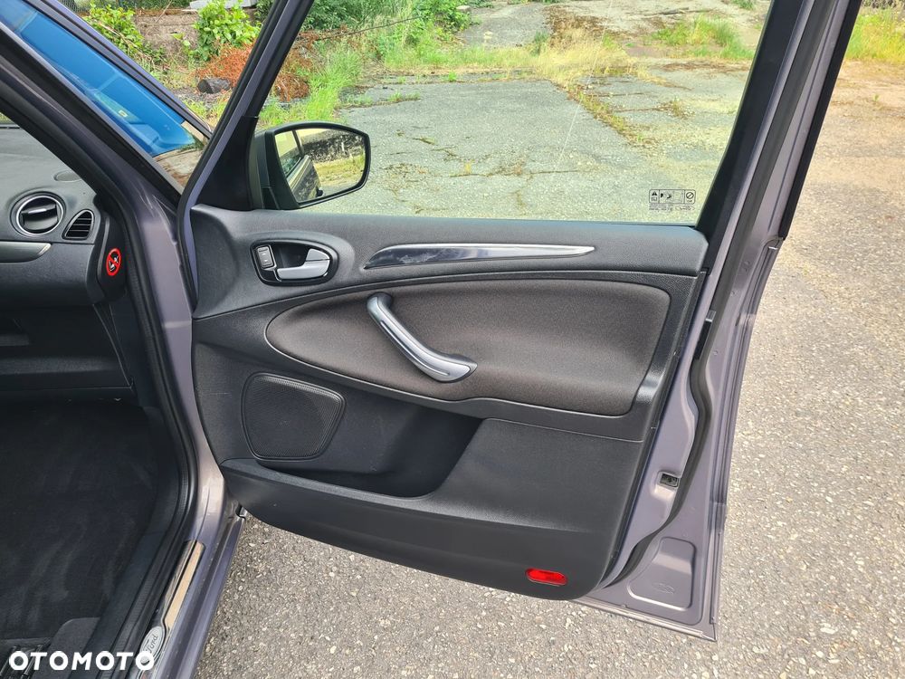 Ford Galaxy 2.0 TDCi Titanium - 13