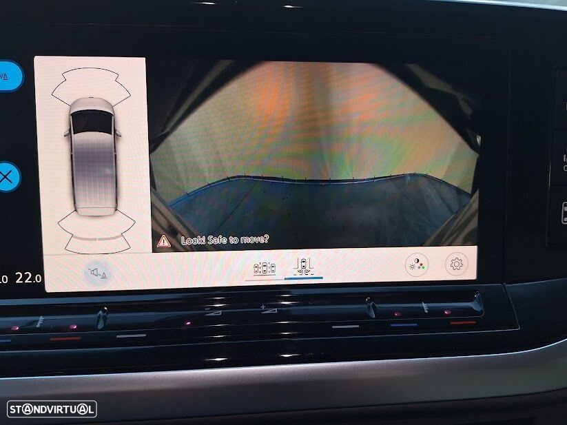 VW Multivan 2.0 TDI Life DSG - 35