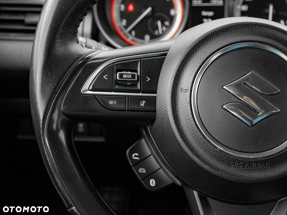Suzuki Swift - 15