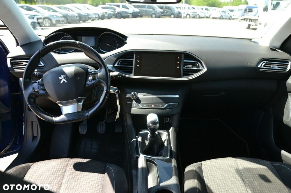 Peugeot 308 - 15