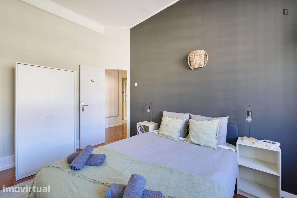 Quarto - localizado em Marquês de Pombal Lisbon - Grande imagem: 5/55