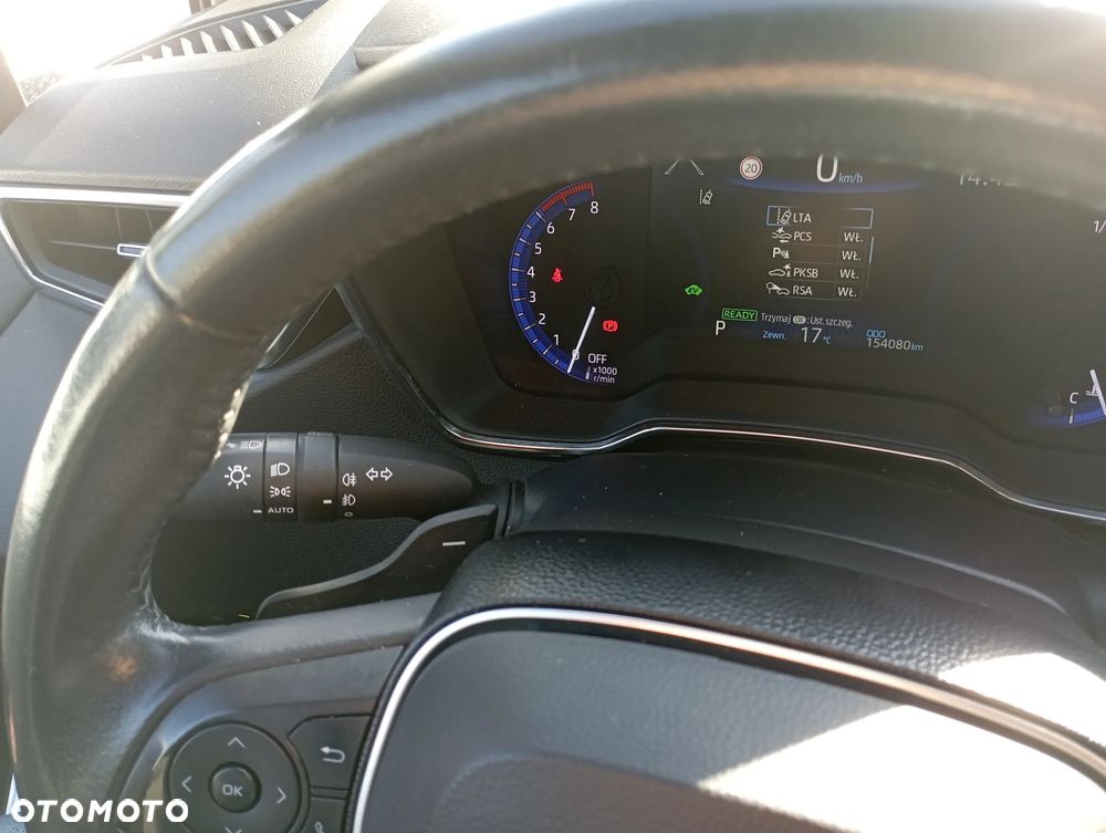 Toyota Corolla - 23