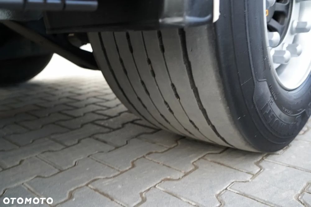 Volvo FH 500 / I-SAVE / XL / ZESTAW TANDEM PRZEJAZDOWY 120 M3 / 2023 / KLIMA POSTOJWA / ZAWIESIE DOKI DO WÓZKA / PO ZŁOTYM KONTRAKCIE SERWISOWYM - 26