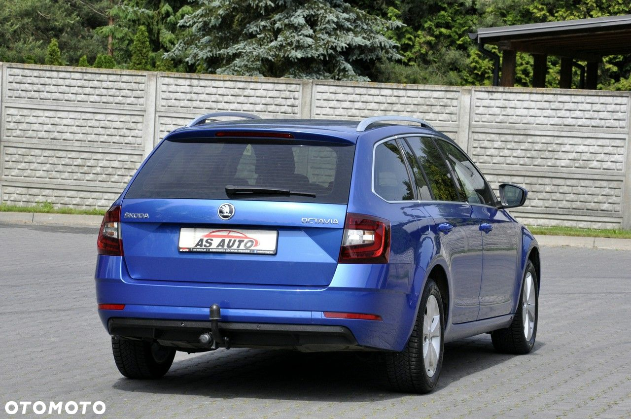 Skoda Octavia 1.6 TDI DSG Premium Edition - 3