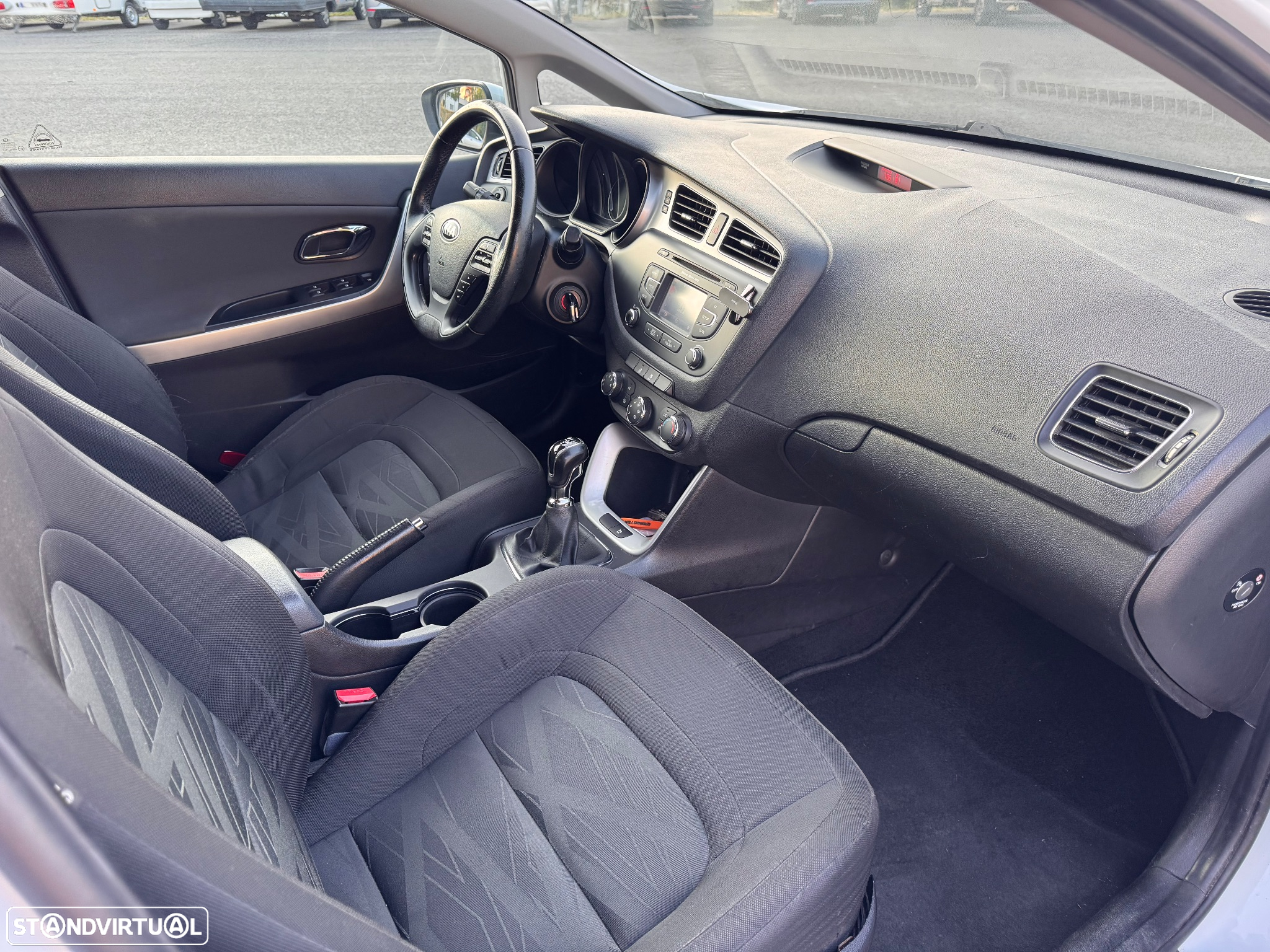 Kia Ceed 1.4 CRDi More Edition - 11