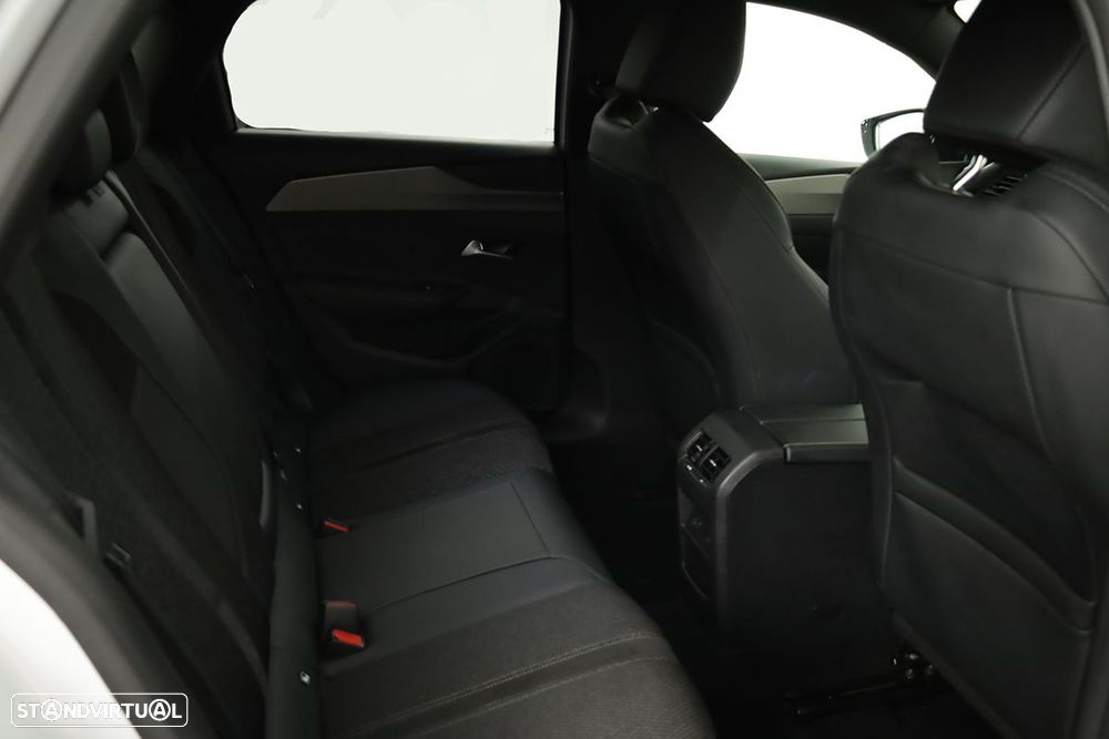 Peugeot 308 SW 1.2 PureTech GT EAT8 - 22