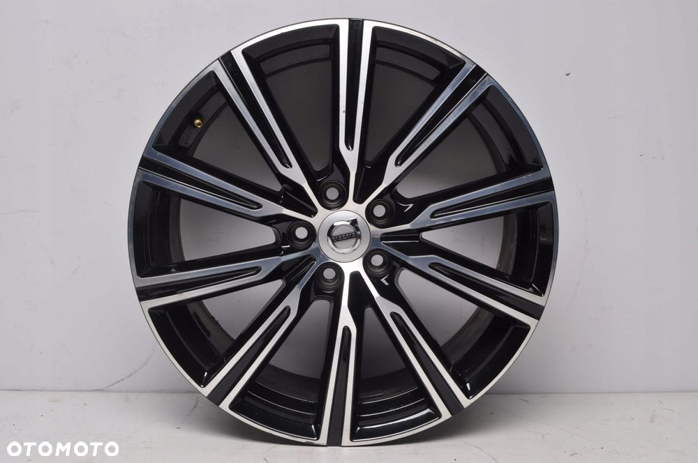 VOLVO XC60 II FELGA ALUMINIOWA 31423852 7,5x19 ET50,5 5X108 - 1
