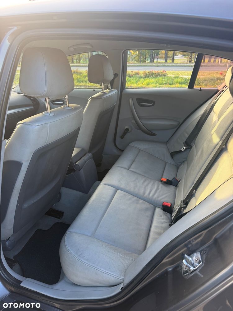 BMW Seria 1 120d - 7