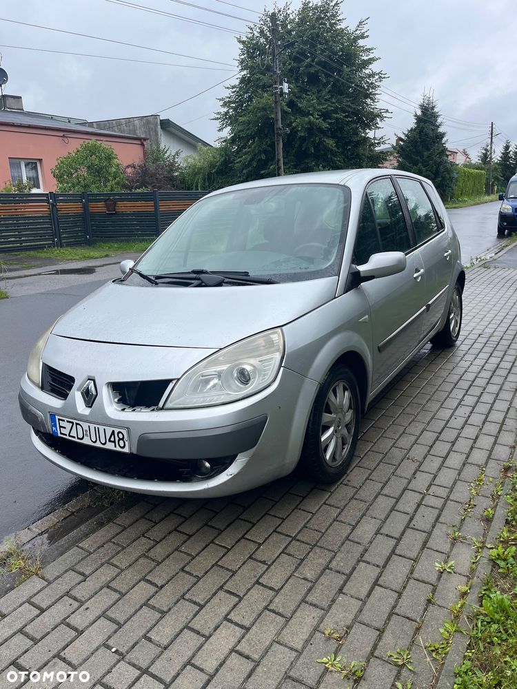 Renault Scenic 1.9 dCi Confort Privilege - 5