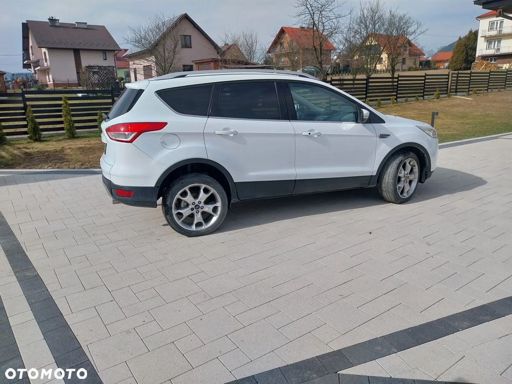 Ford Kuga - 5