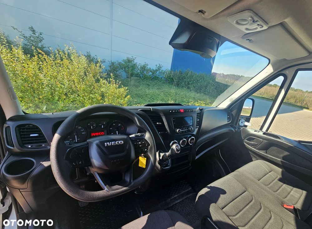 Iveco DAILY - 8