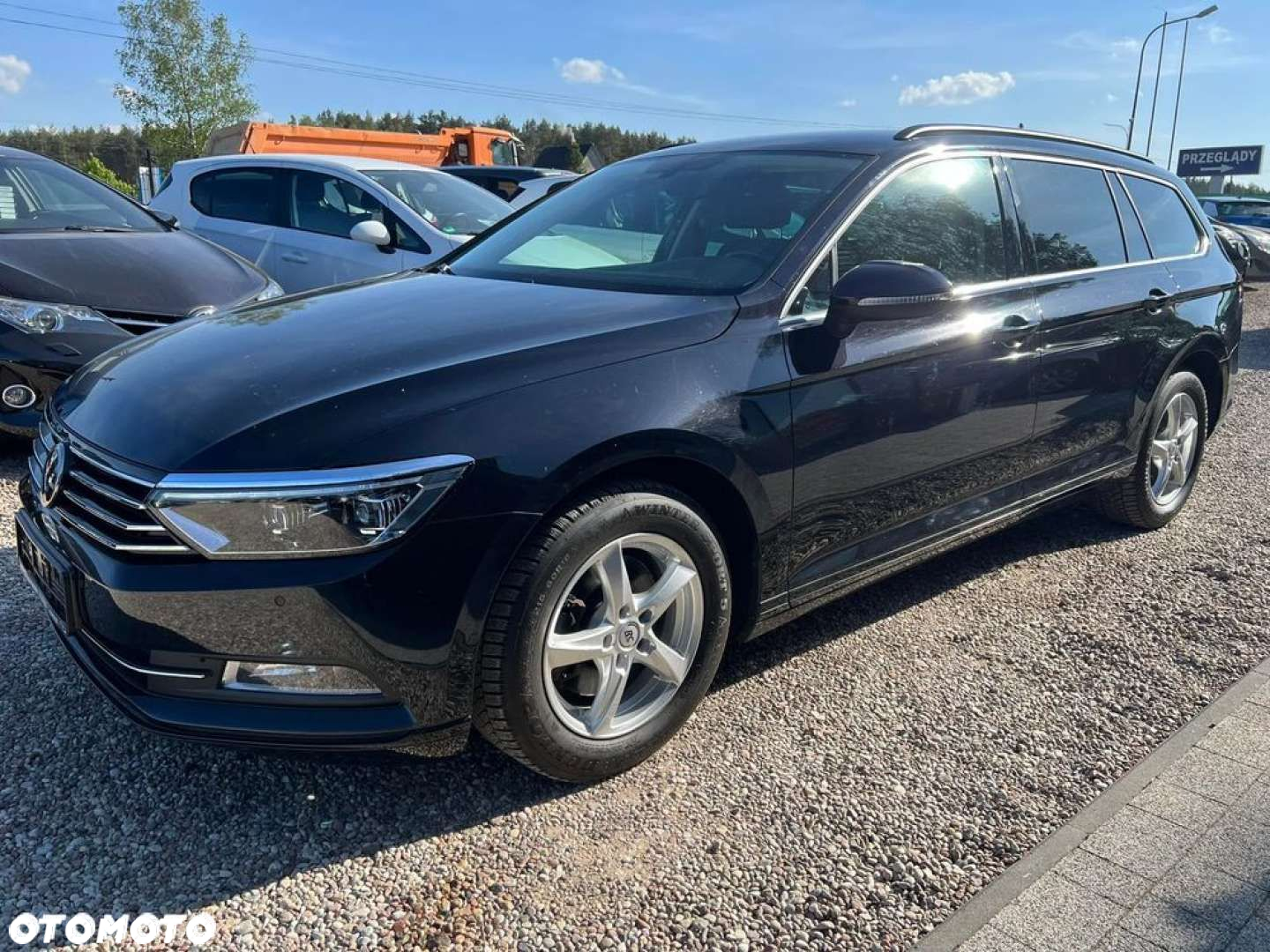 Volkswagen Passat - 5