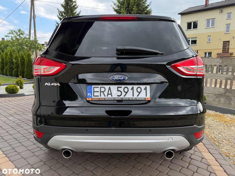 Ford Kuga 2.0 TDCi 2x4 Titanium - 29