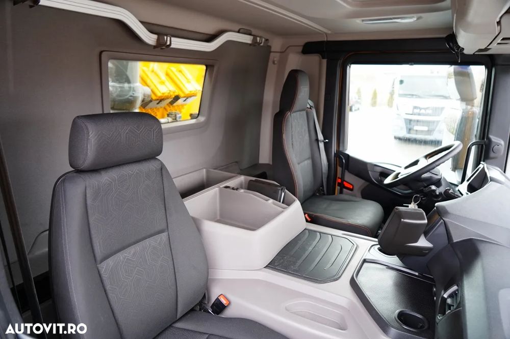 Scania 450 XT / 8x6 / BASCULATOR SPATE / OPTICRUISE / ANVELOPE 100% / EURO 6 - 36