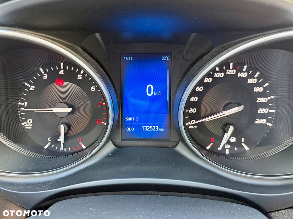 Toyota Avensis 1.8 Business Edition - 11