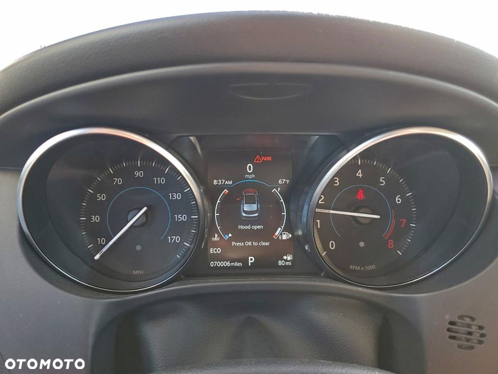 Jaguar F-Pace 25t AWD Prestige - 9