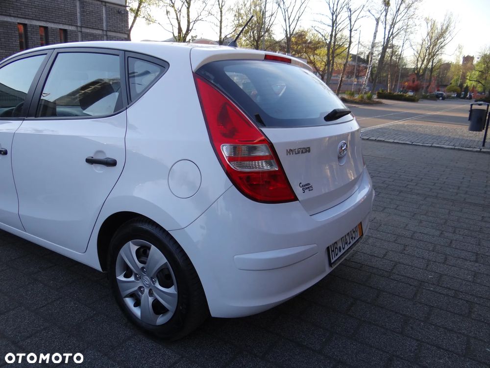 Hyundai i30 1.4 Classic - 14