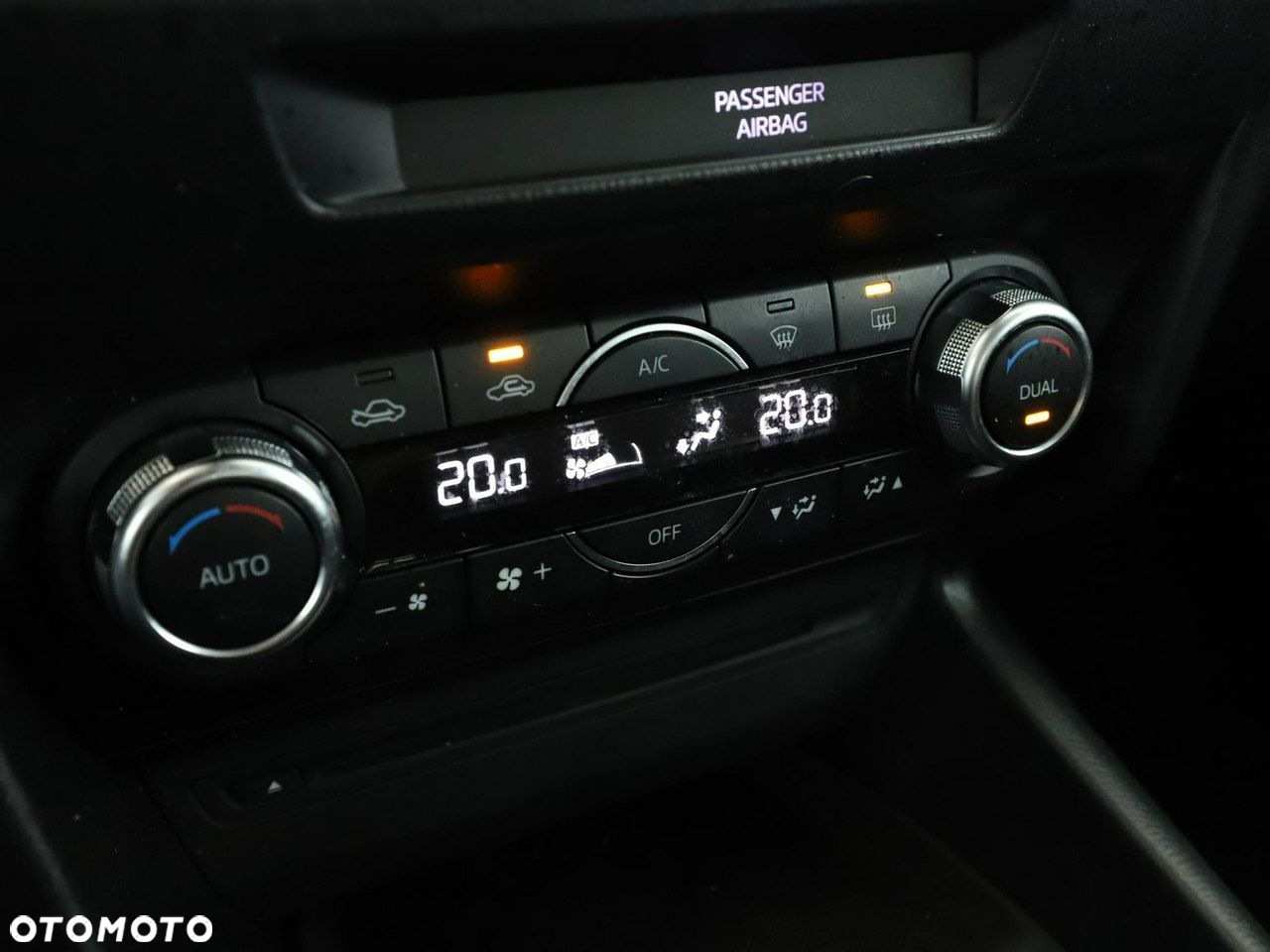 Mazda 3 SKYACTIV-G 120 Center-Line - 25