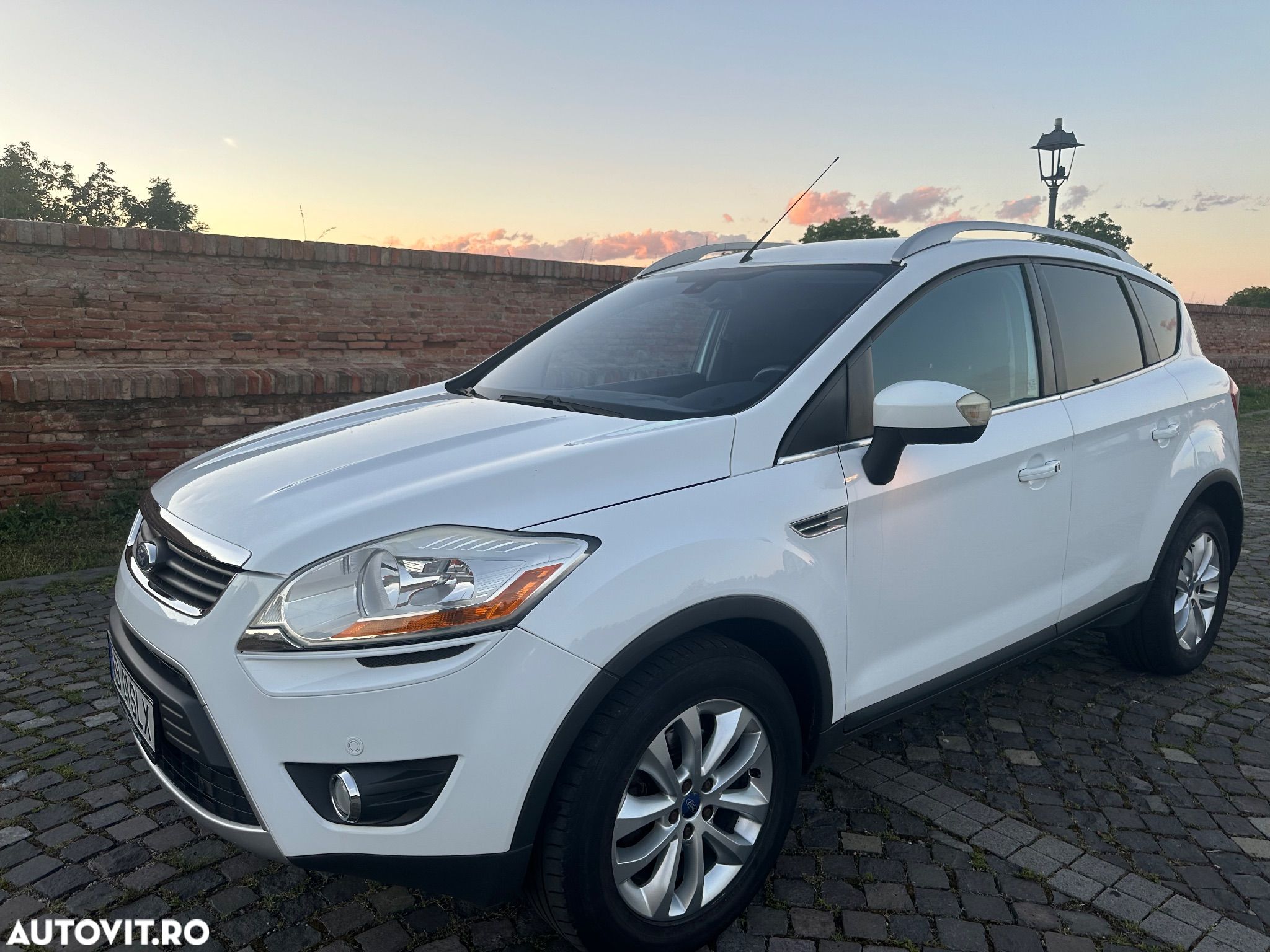 Ford Kuga 2.0 TDCi 4x4 Titanium - 1