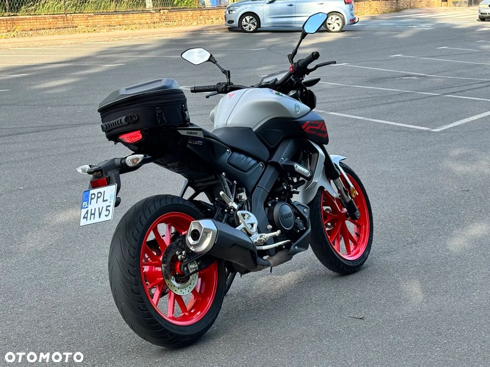 Yamaha MT - 7
