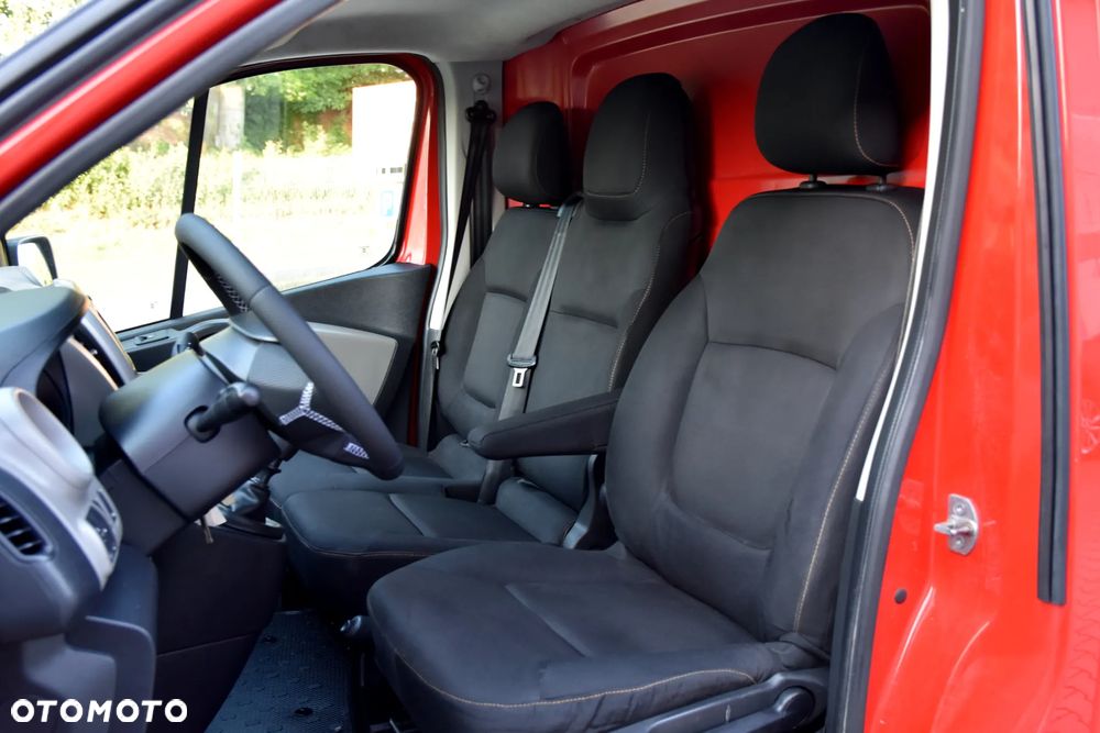Renault TRAFIC - 16