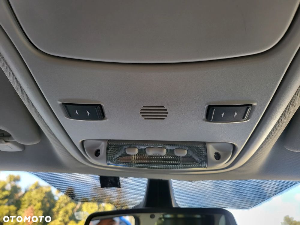 Ford Galaxy 2.0 TDCi Titanium MPS6 - 38