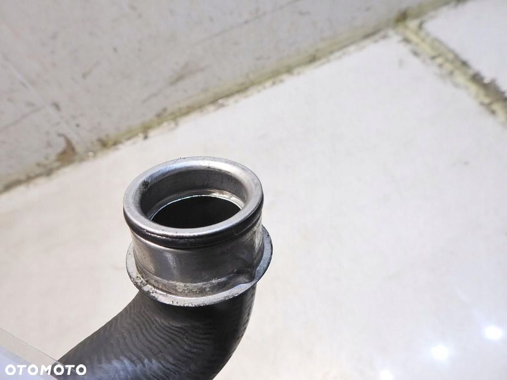 WĄŻ RURA WODY MERCEDES W203 2.2 CDI - 3