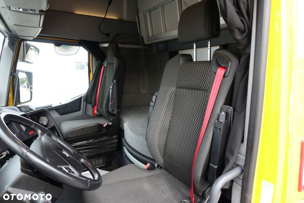 Renault GAMA T HIGH 480 DTI13 / EURO 6 / STANDARD / AUTOMAT / KLIMATYZACJA POSTOJOWA / 2 ZBIORNIKI PALIWA - 21