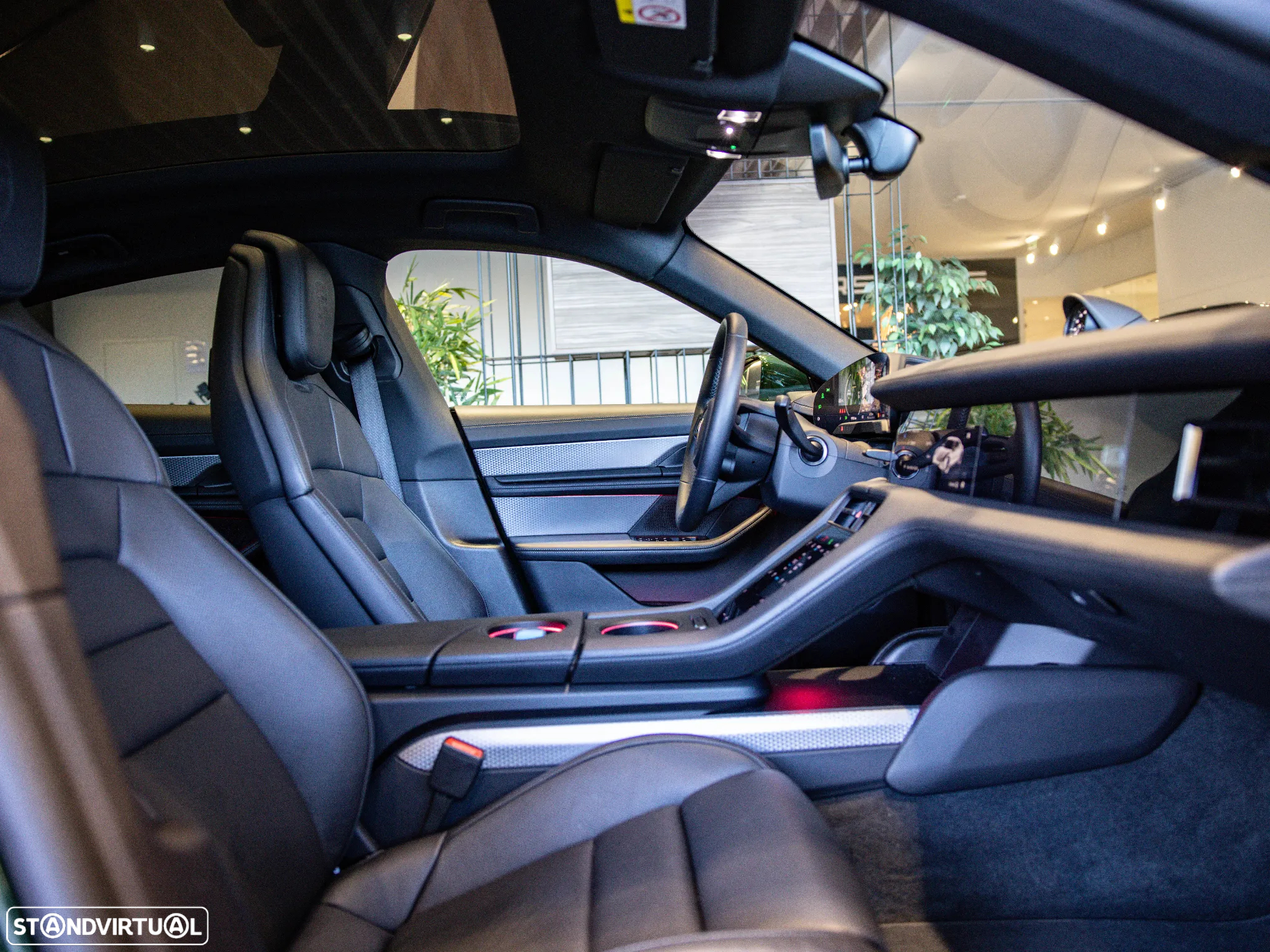 Porsche Taycan 4S - 22