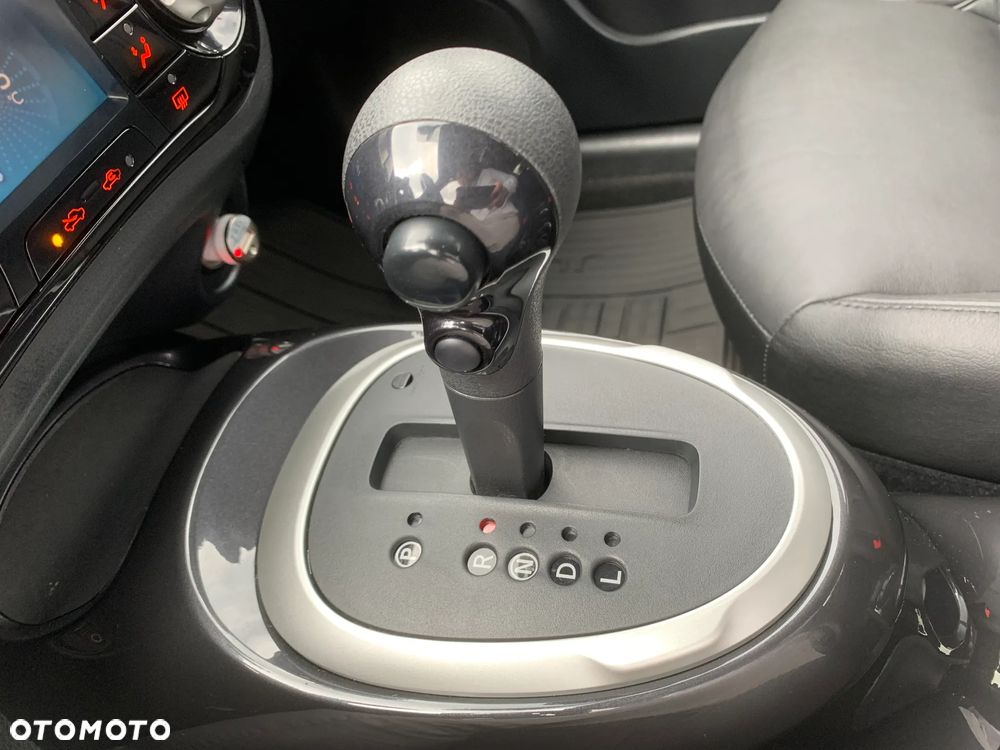 Nissan Juke 1.6 Tekna Xtronic EU6 - 17