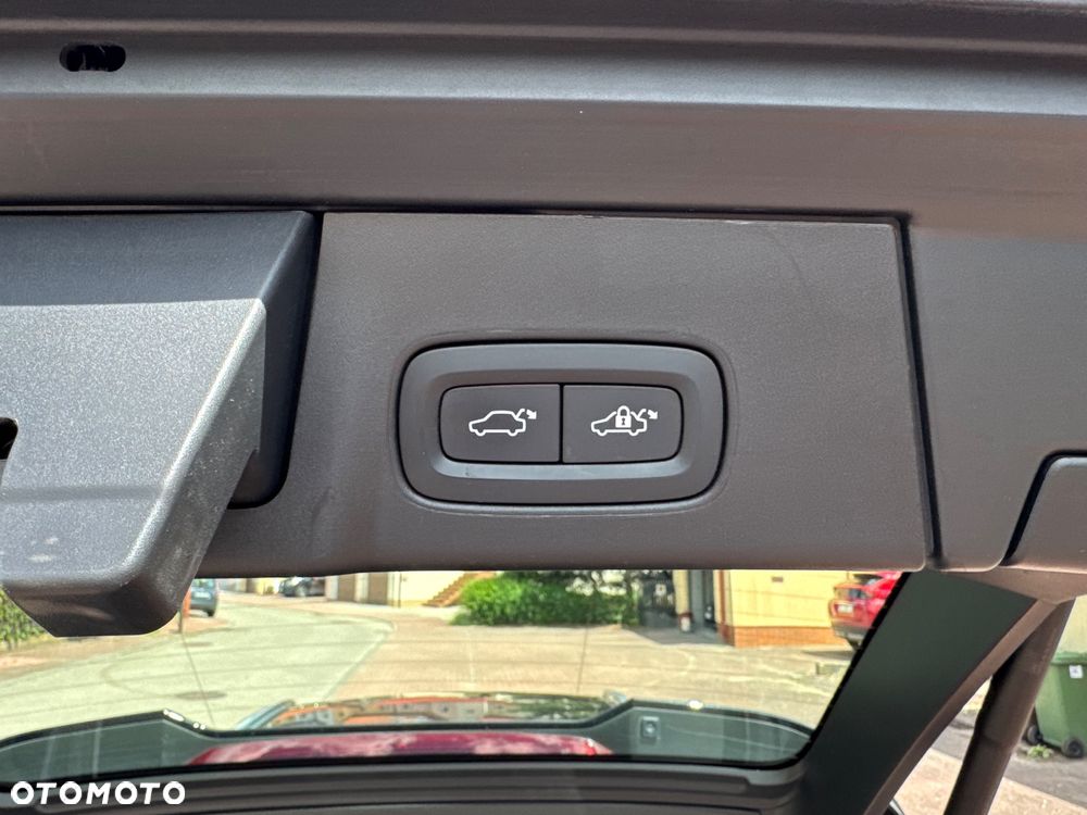 Volvo V90 T6 Recharge AWD Geartronic Inscription - 30