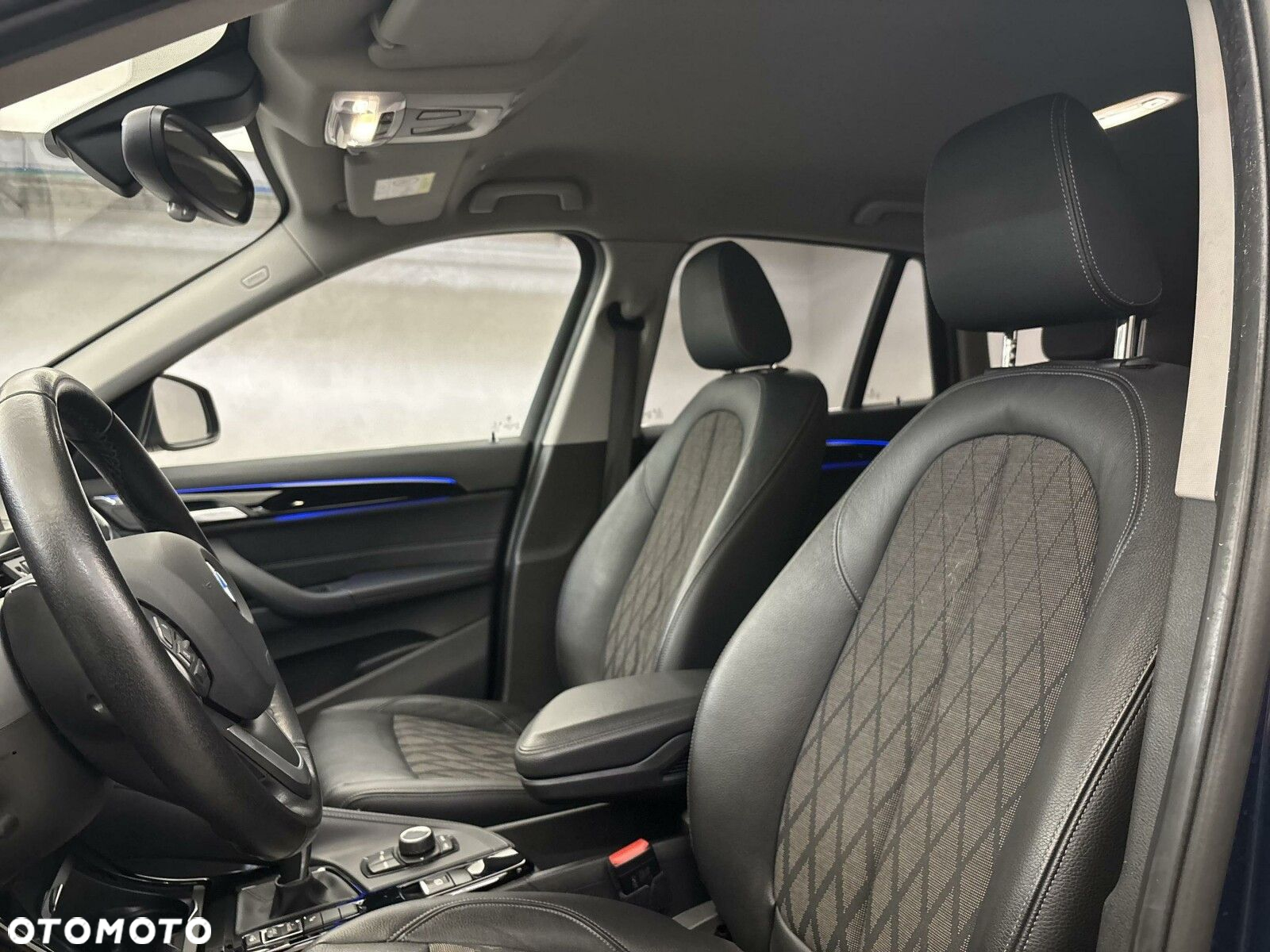 BMW X1 - 12