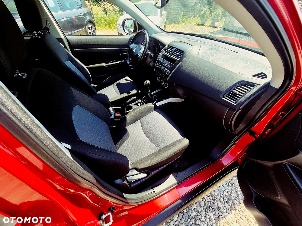Mitsubishi ASX 1.6 2WD 35 Jahre - 30