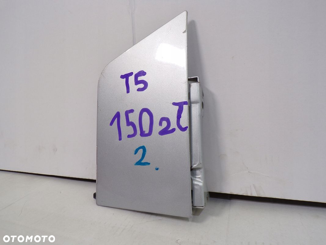 T5 TRANSPORTER MULTIVAN Klapka wlewu paliwa srebrna - 2