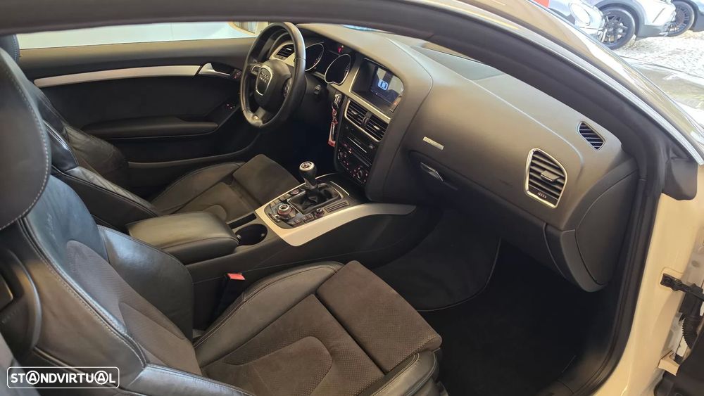 Audi A5 2.7 TDi S-line - 57