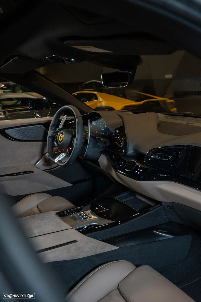 Ferrari Purosangue Standard - 17