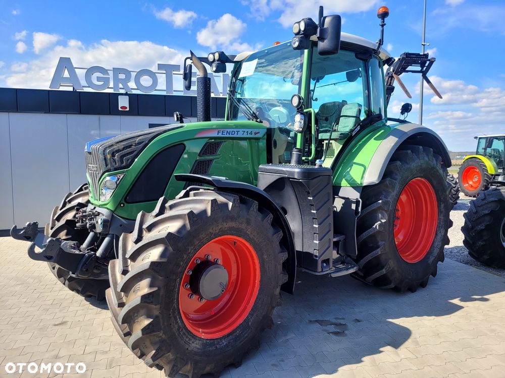 Fendt 714 Vario Profi SCR - 2