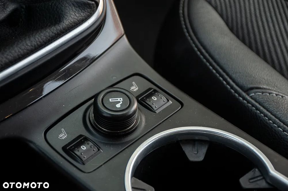 Ford Kuga 2.0 TDCi 4x4 Individual - 34