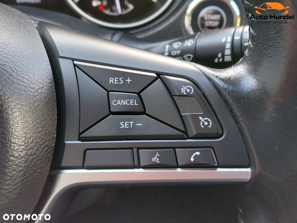 Nissan Qashqai - 24