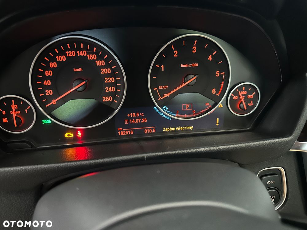 BMW Seria 3 320d Efficient Dynamics Luxury Line - 18