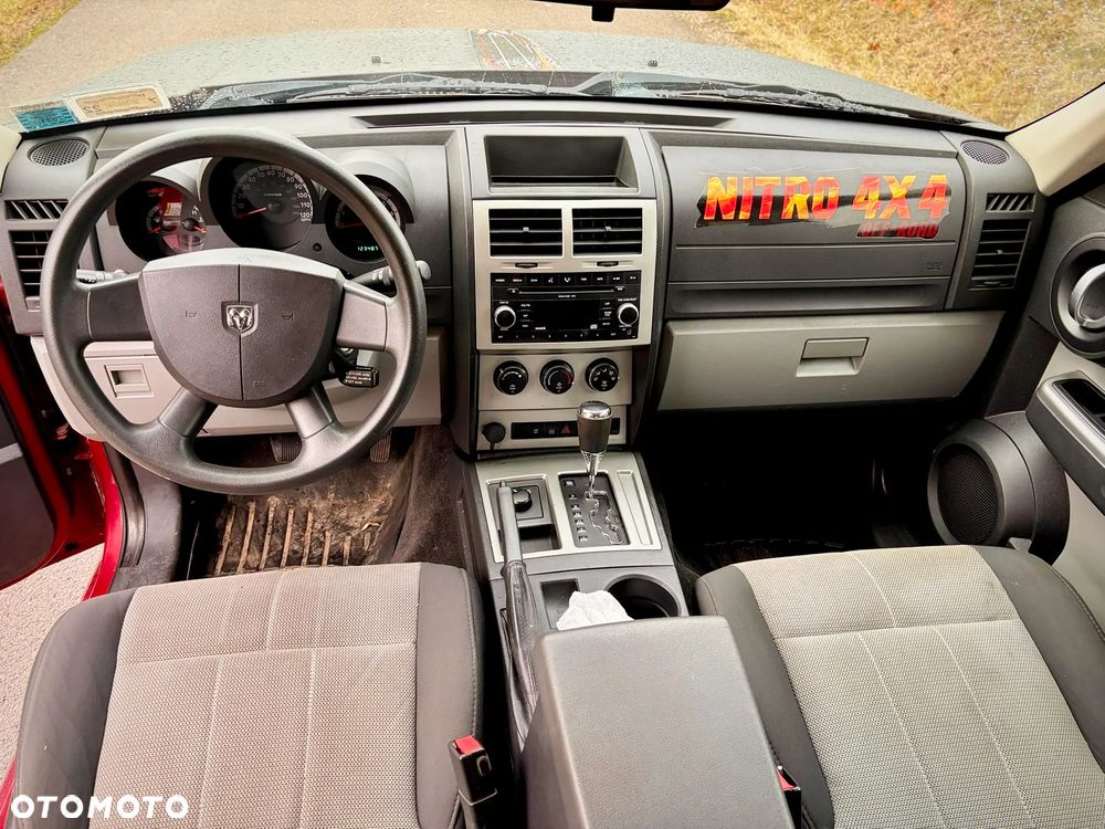 Dodge Nitro 3.7 V6 SLT 4WD - 10